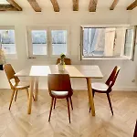 Quiet, Light-Filled Renovated Central